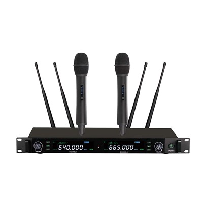 索迪/SODEEP  U-8000 麥克 高功率6小時(shí)，低功率10個(gè)小時(shí) 頻率范圍： 600-700MHZ 供電量： 12V DC 